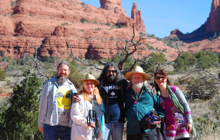 pic-24-even-a-smiley-is-an-alien-in-sedona